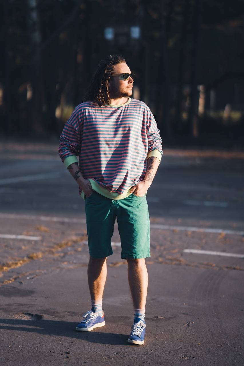 Zielone szorty TOP SECRET – klasyka z nutą mięty