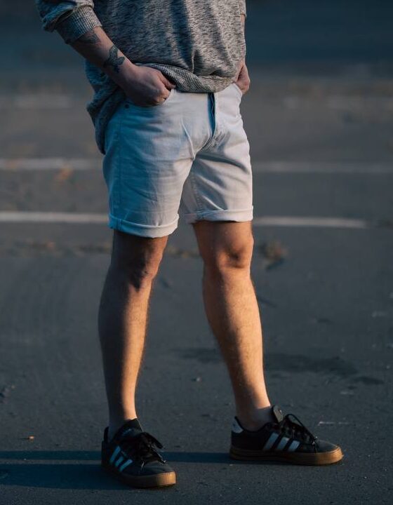 Jasnoszare jeansowe szorty BRAVE SOUL