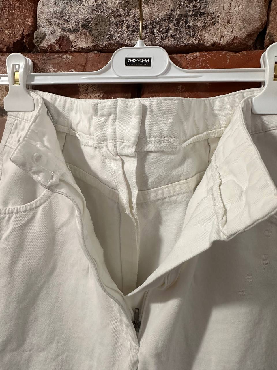 Białe kuloty ZENES Design