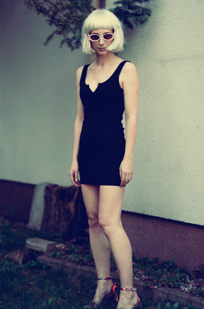 Mała czarna – TOPSHOP