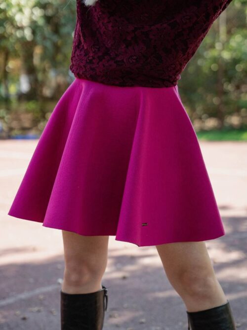 Fuksjowa spódnica z koła Adika